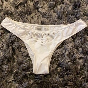 Brand New Minimale Animale Studded Bottom